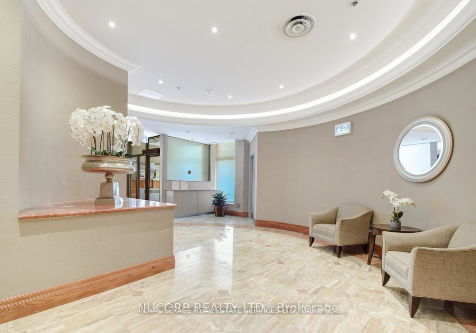935-royal-york-road-etobicoke-ontario-w13101696