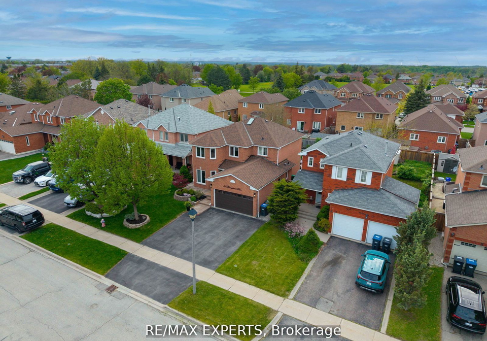 36-berrydown-drive-se-caledon-ontario-w13101702
