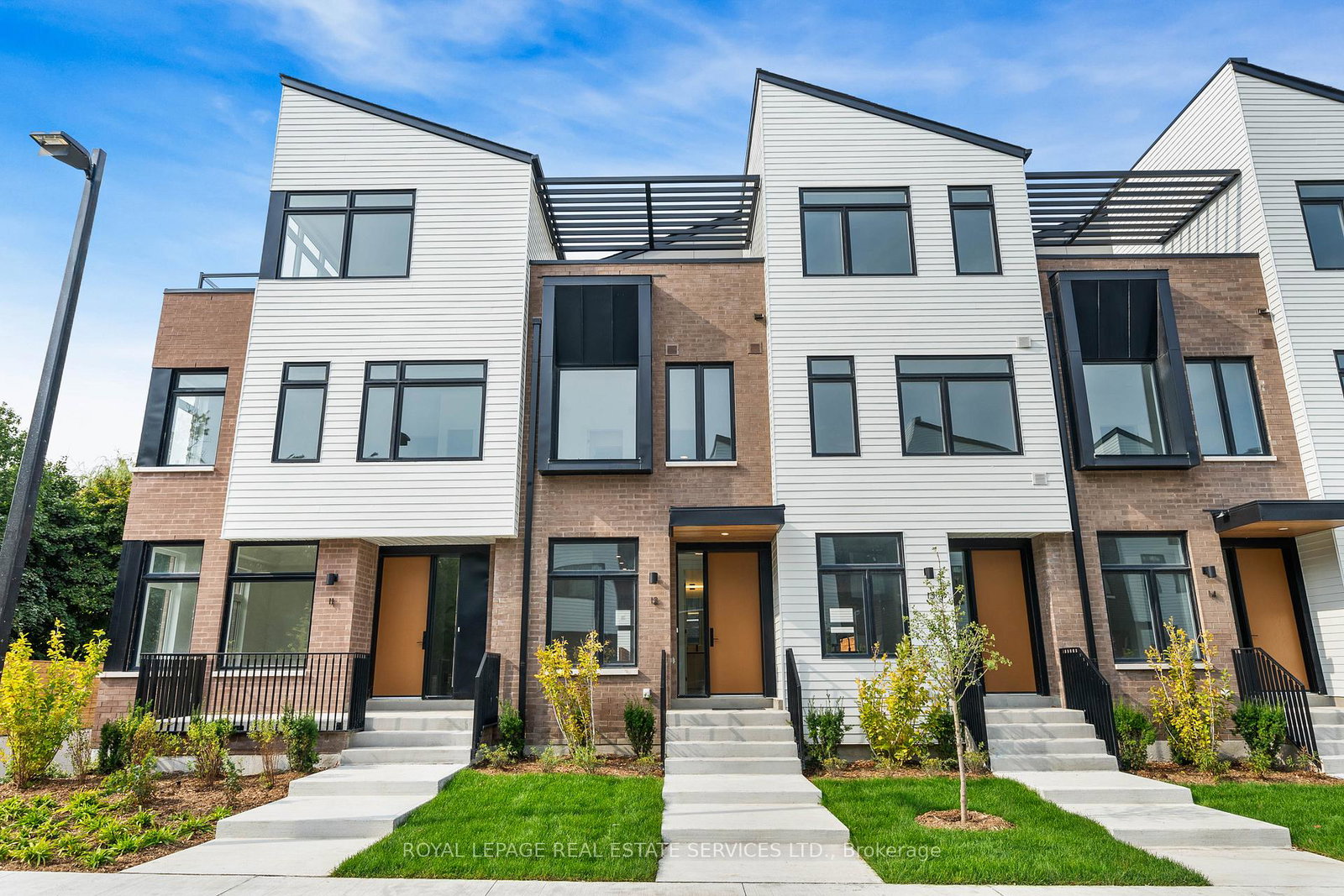 20-lou-parsons-way-mississauga-ontario-w13101774