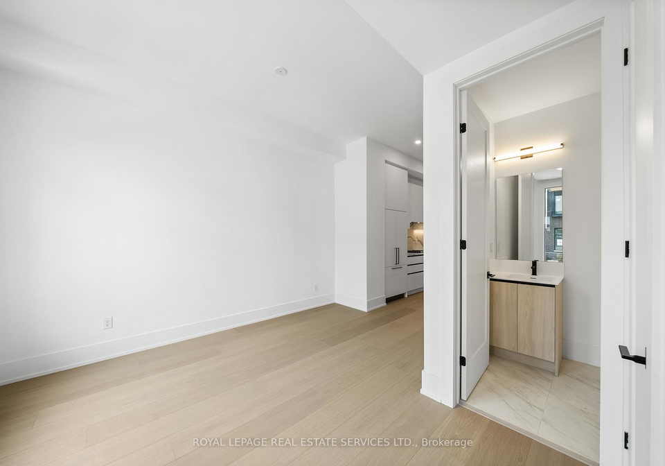 20-lou-parsons-way-mississauga-ontario-w13101774