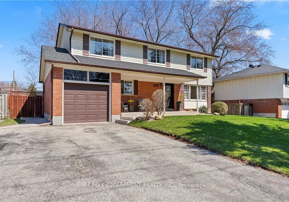 1193-sixth-line-oakville-ontario-w13101966
