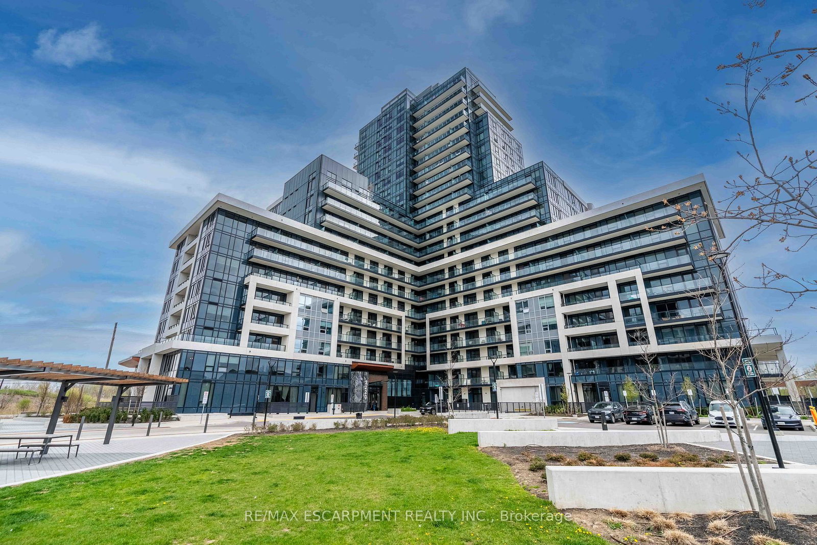 3220-william-coltson-avenue-oakville-ontario-w13101992