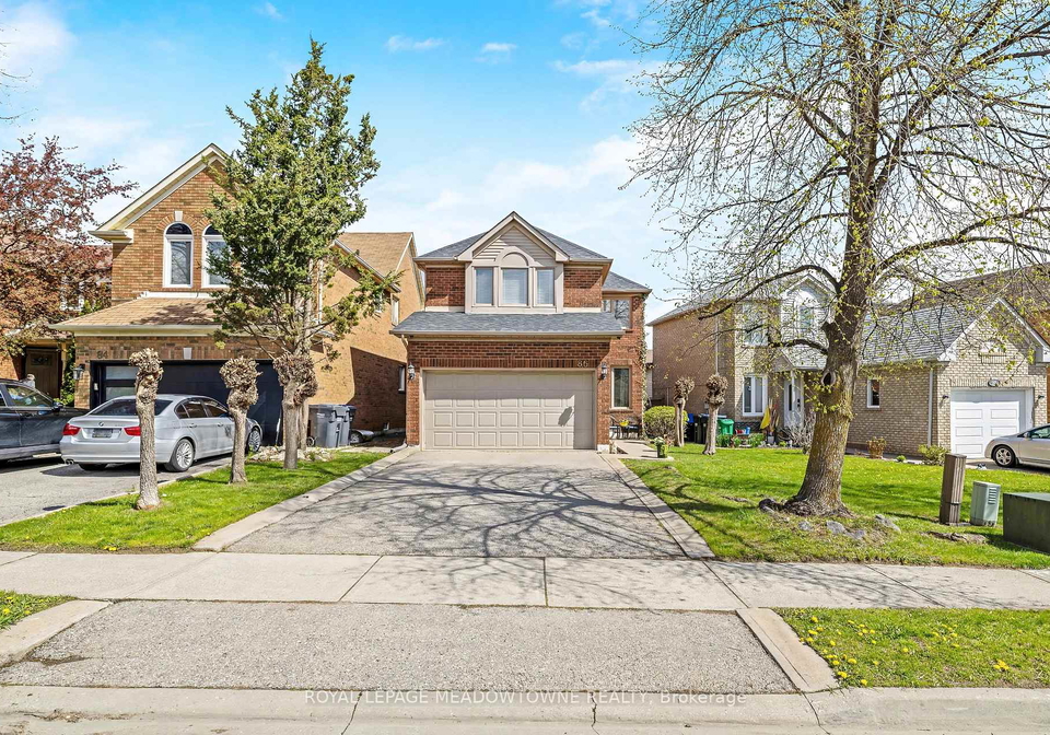 86-rocky-mountain-crescent-brampton-ontario-w13102020