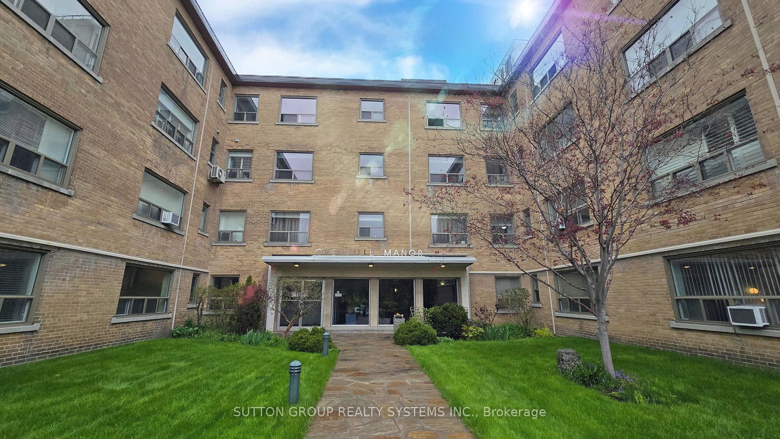 2000-bloor-street-w-toronto-ontario-w13102044