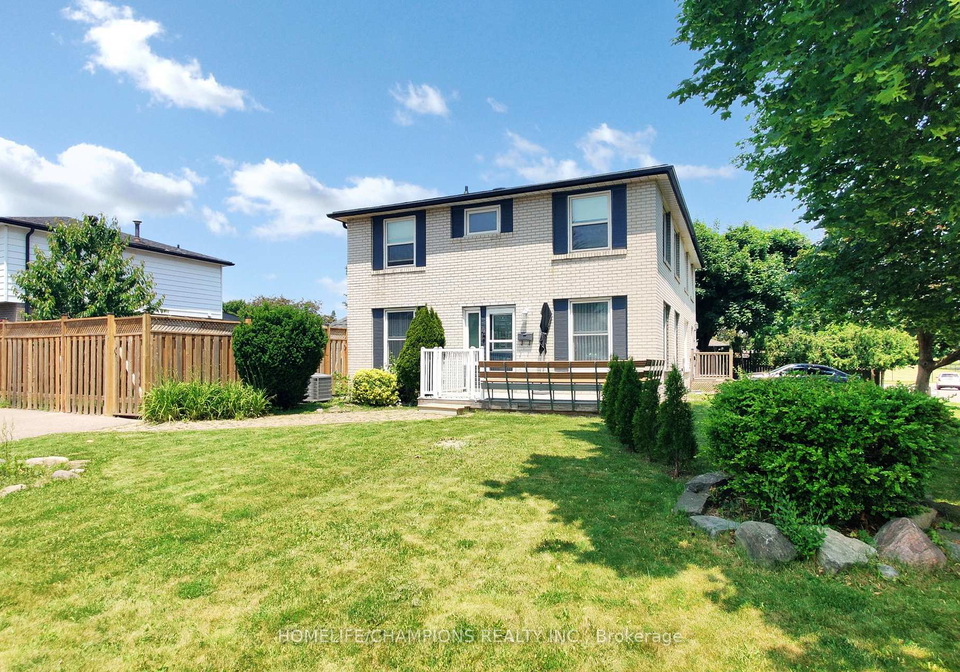 4-flamingo-crescent-brampton-ontario-w13102276