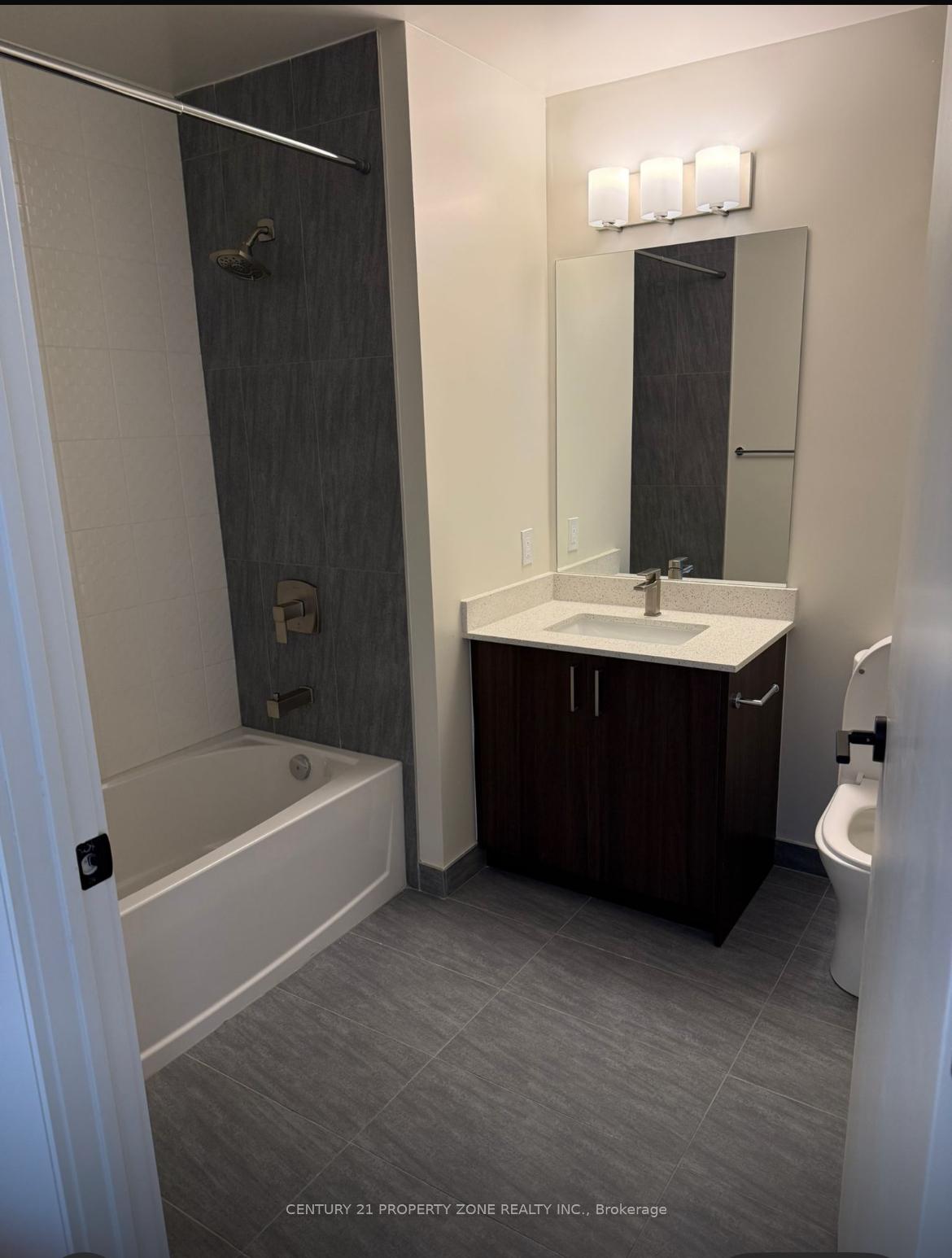 8020-derry-road-e-milton-ontario-w13102296