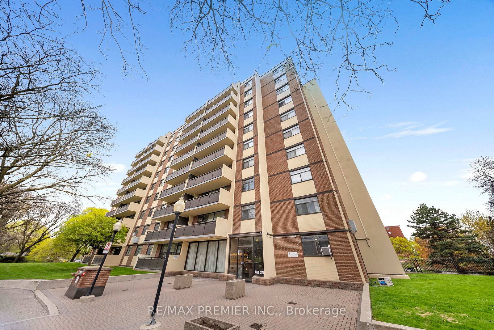 5-frith-road-york-ontario-w13102306