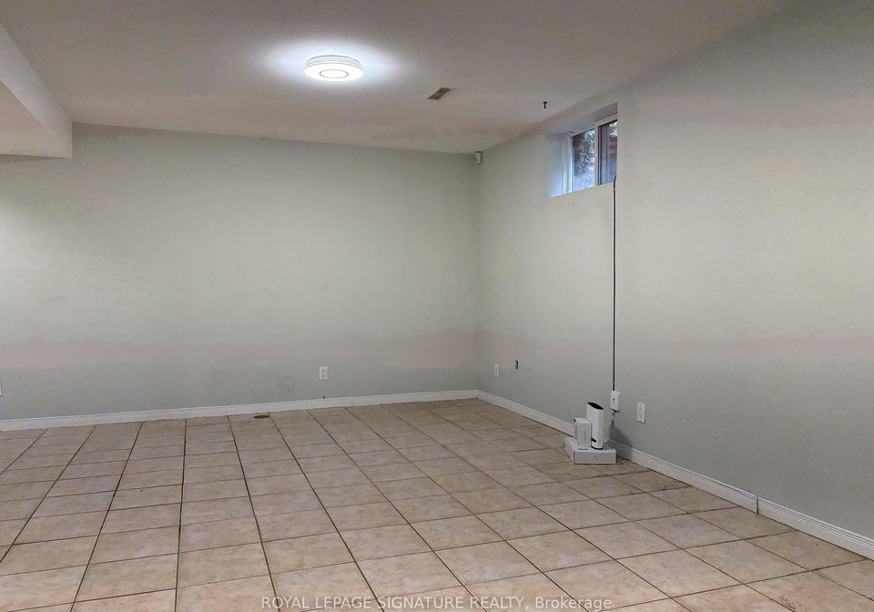 885-runningbrook-drive-mississauga-ontario-w13102326