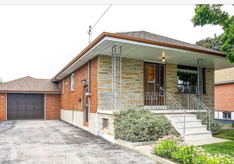 10-rosewood-avenue-etobicoke-ontario-w13102378