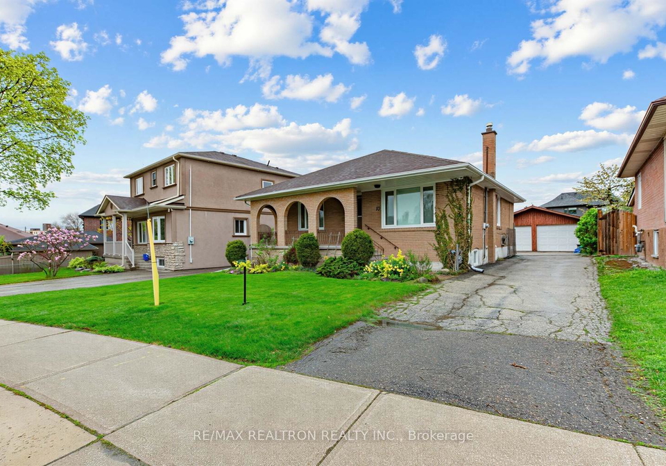 10-tumpane-street-york-ontario-w13102414