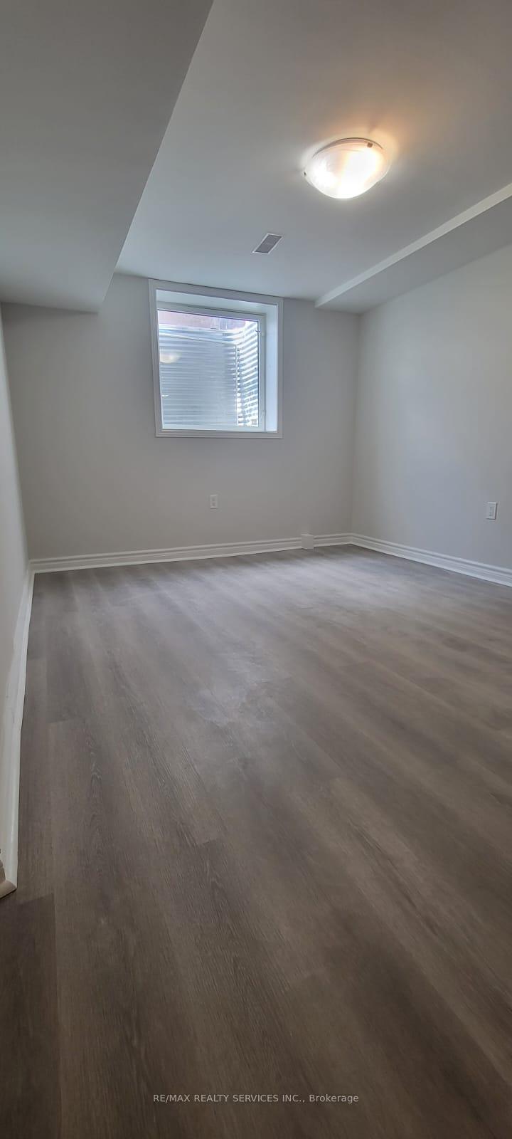 5-greenwood-crescent-brampton-ontario-w13102430