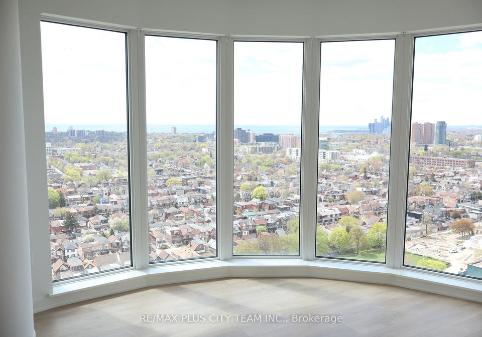 1185-dupont-street-toronto-ontario-w13102522