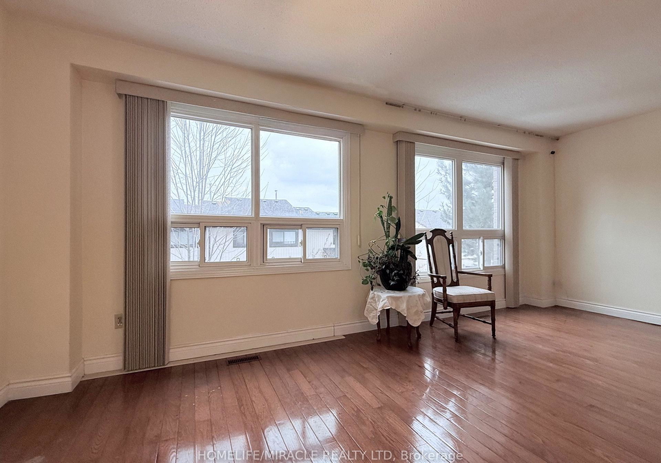 19-3510-south-mill-way-e-mississauga-ontario-w13102548