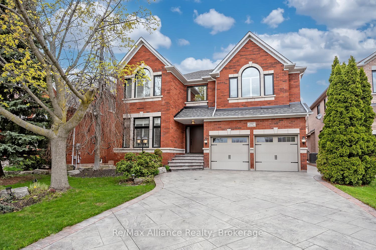 2182-galloway-drive-oakville-ontario-w13102752