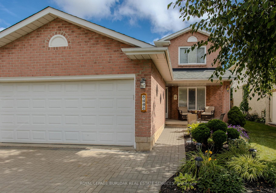 5402-sheldon-park-drive-burlington-ontario-w13102870