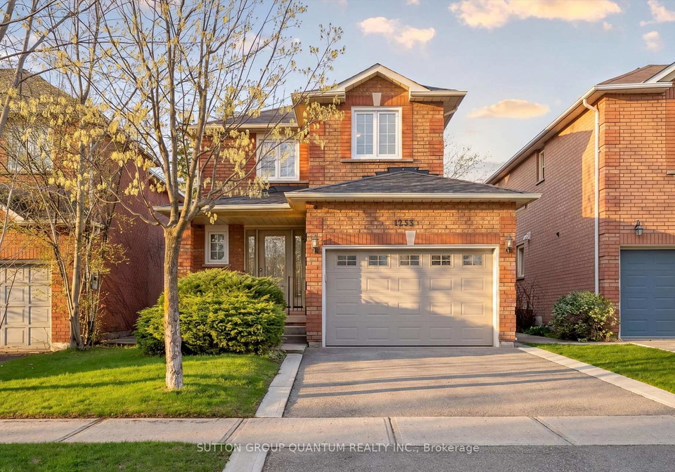 1253-glen-valley-road-oakville-ontario-w13102962