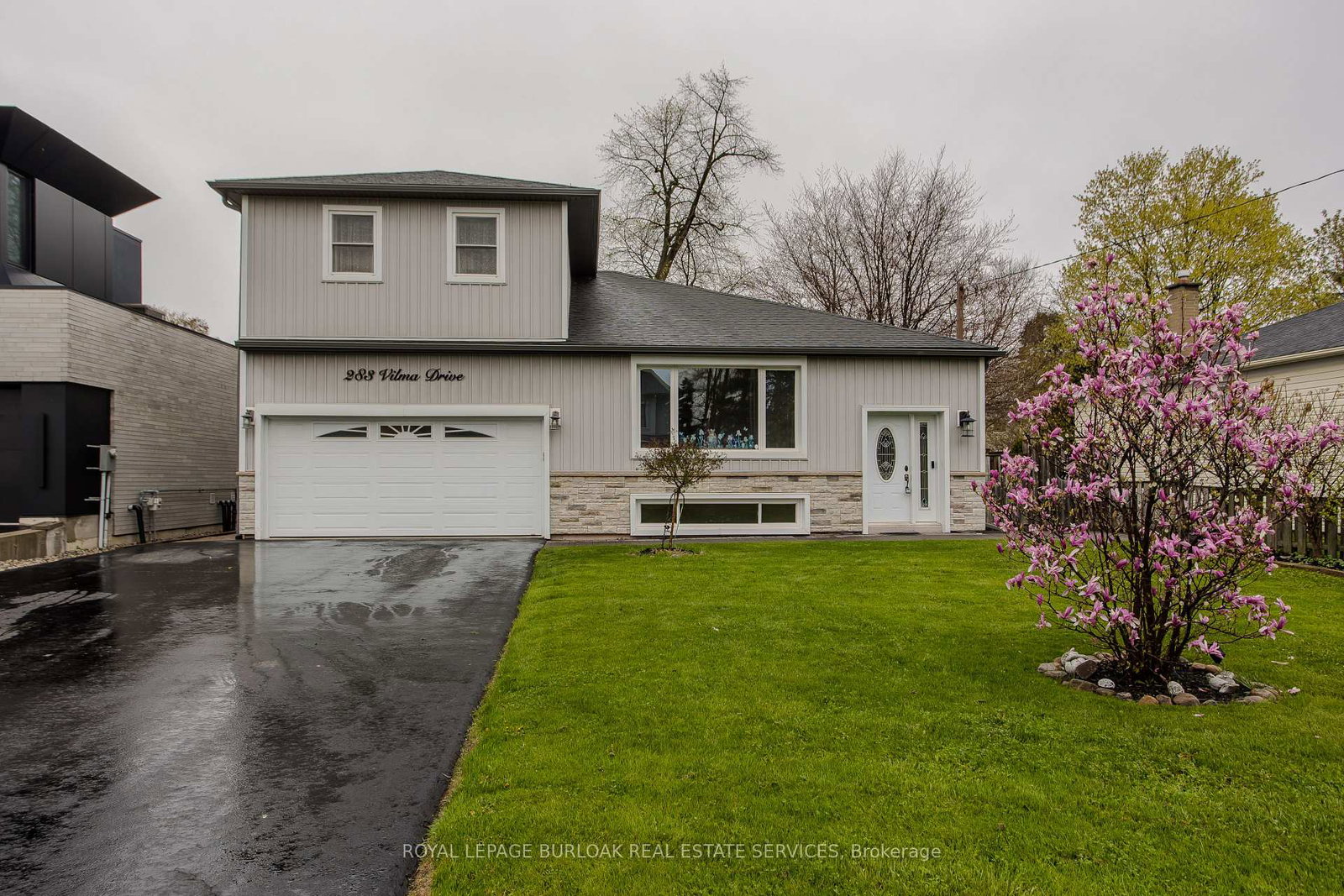 283-vilma-drive-oakville-ontario-w13103032