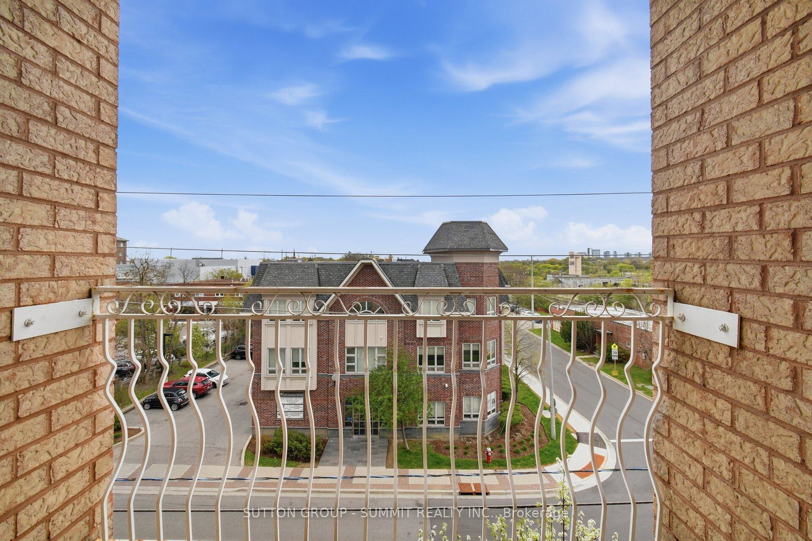 32-tannery-street-mississauga-ontario-w13103184