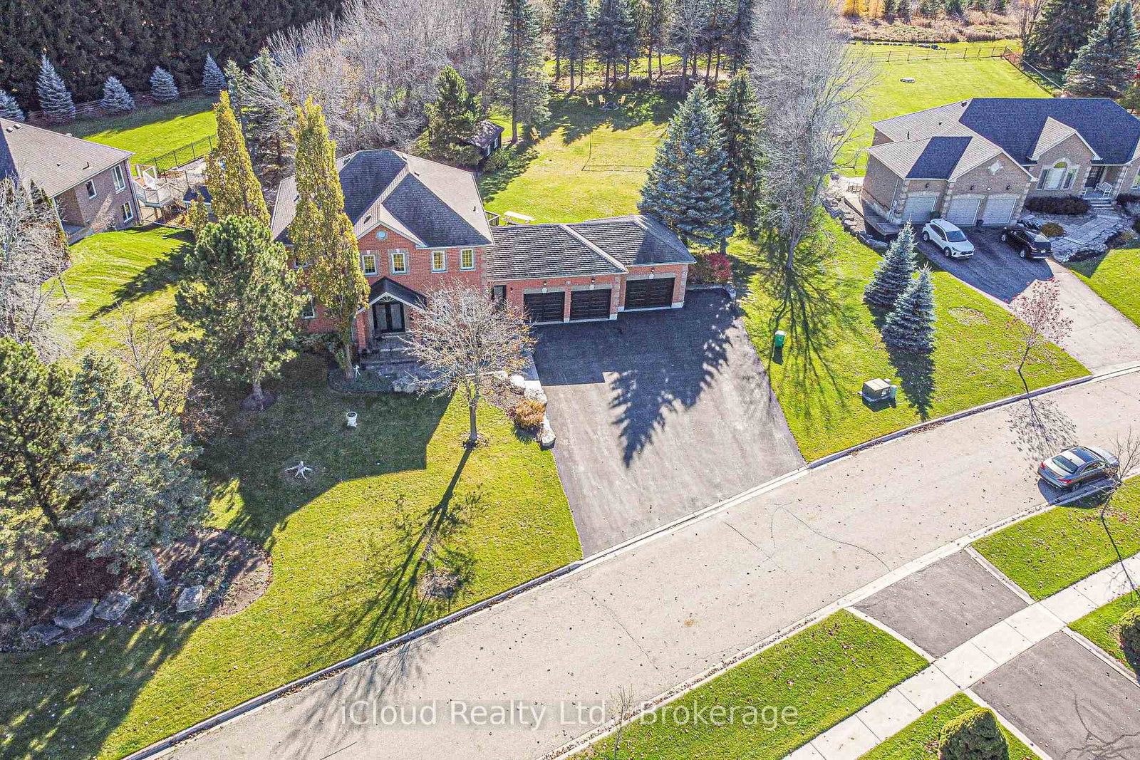 25-giles-road-caledon-ontario-w13103210