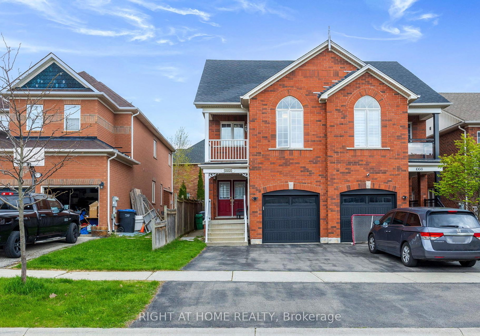 1064-pepperidge-cross-mississauga-ontario-w13103242