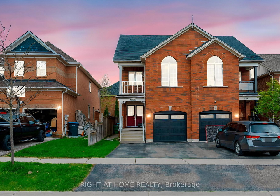 1064-pepperidge-cross-mississauga-ontario-w13103242