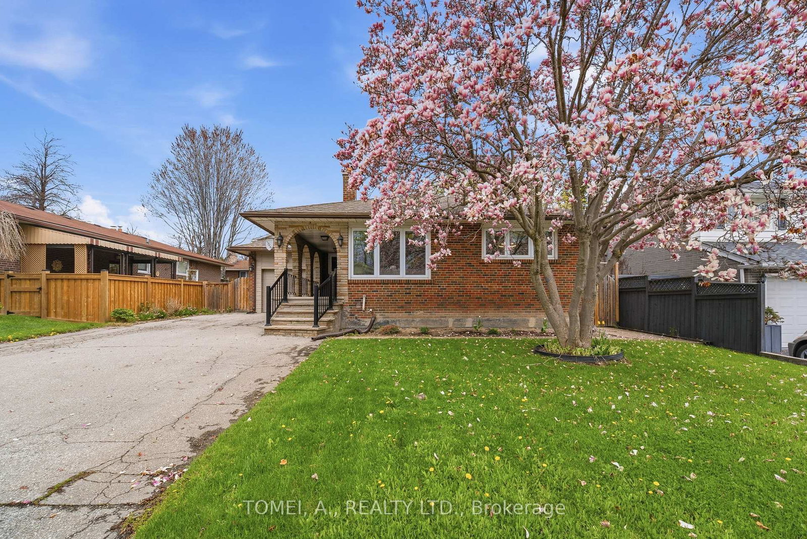 105-beaver-bend-crescent-etobicoke-ontario-w13103272