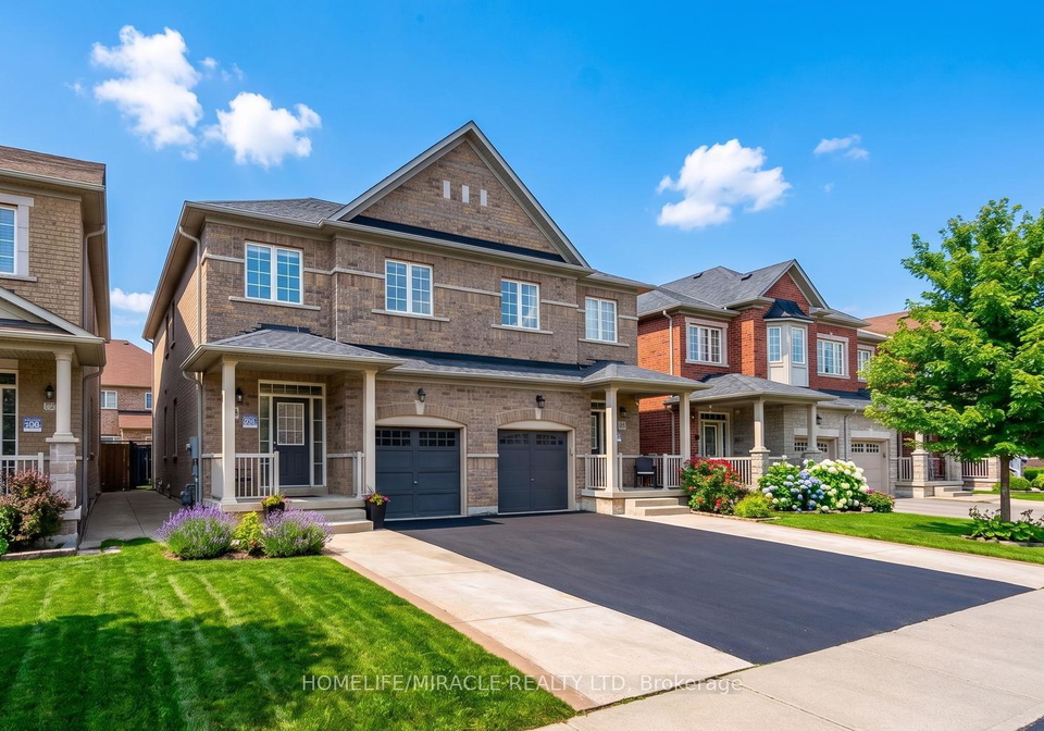 22-altura-way-brampton-ontario-w13103320