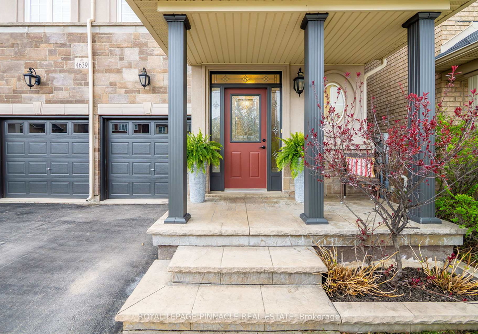 4639-cornerstone-drive-burlington-ontario-w13103464