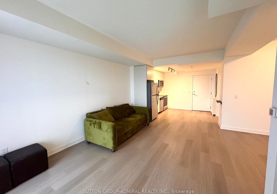 859-the-queensway-etobicoke-ontario-w13103498