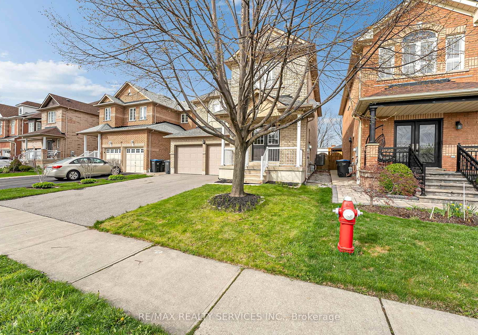 46-ryegrass-crescent-brampton-ontario-w13103528