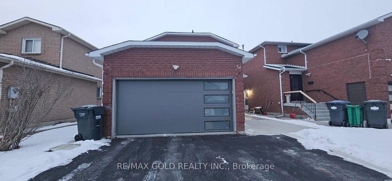 15-valonia-drive-brampton-ontario-w13103578