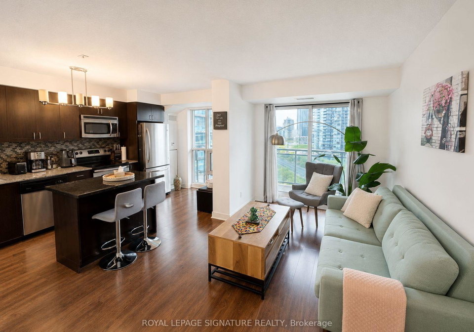 155-legion-road-etobicoke-ontario-w13103610