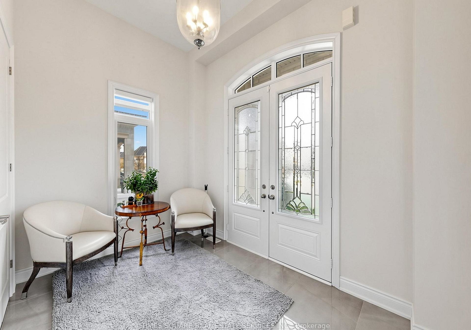 70-threshing-mill-boulevard-oakville-ontario-w13103644