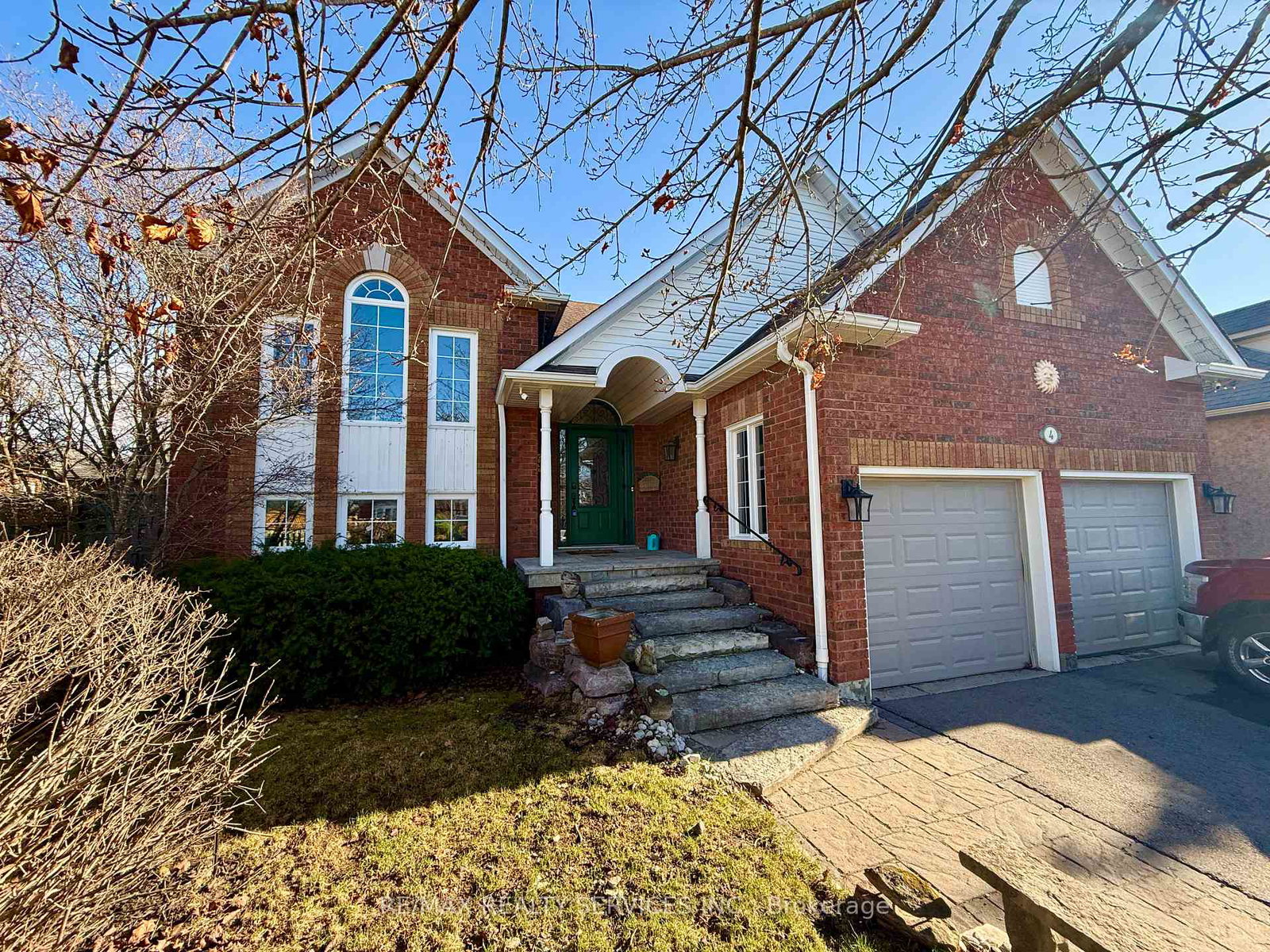 4-valleybrae-court-caledon-ontario-w13103816