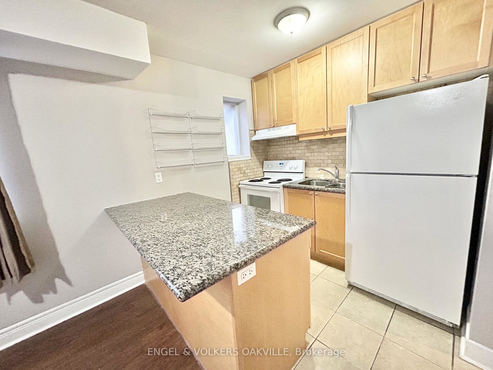 9-thirty-third-street-etobicoke-ontario-w13103820