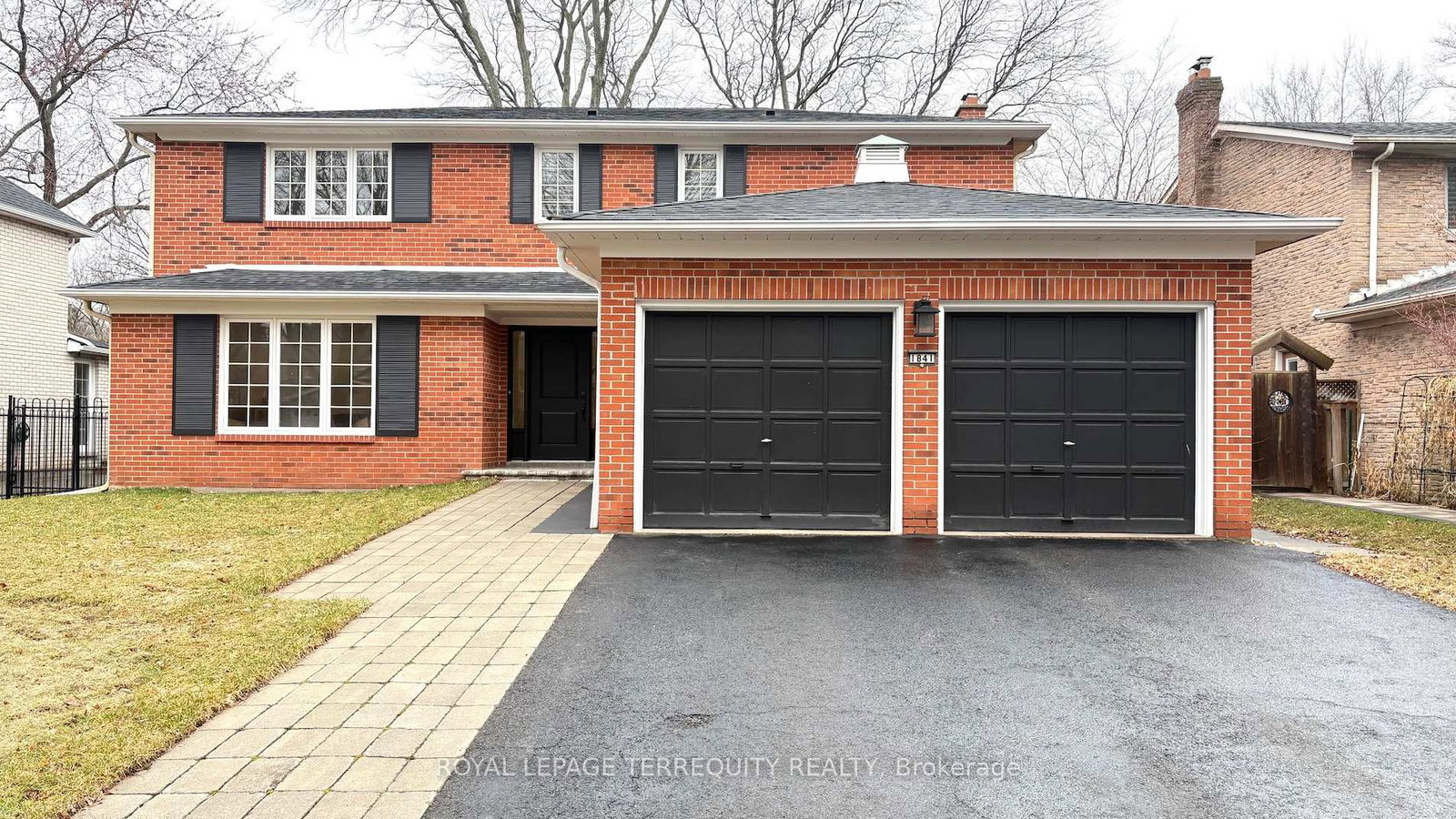 1841-sherwood-forrest-circle-mississauga-ontario-w13103888