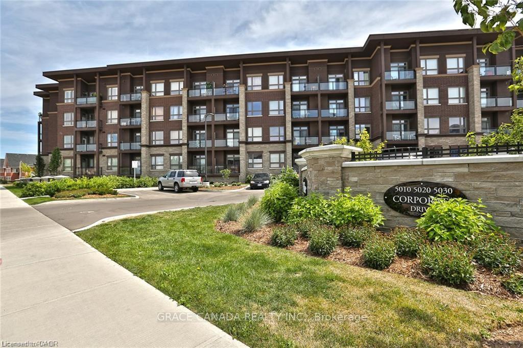 5020-corporate-drive-burlington-ontario-w13103952