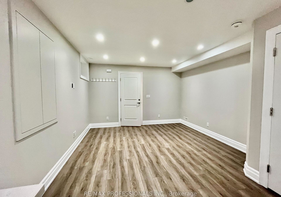69-symington-avenue-toronto-ontario-w13104024