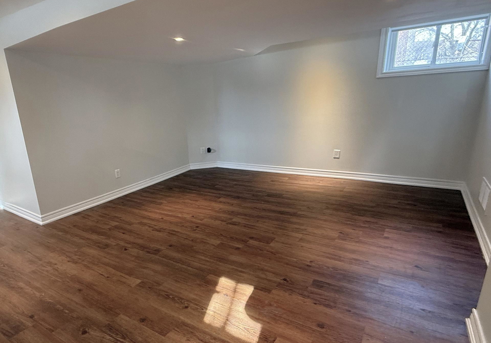 1002-weston-road-north-york-ontario-w13104036