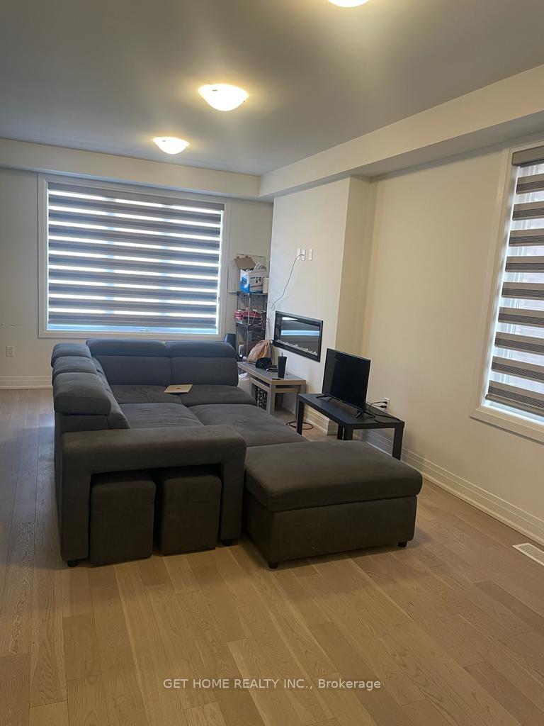 76-keppel-circle-brampton-ontario-w13104056