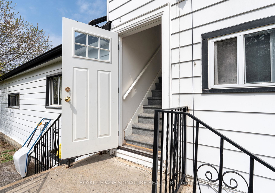52-wellington-street-w-brampton-ontario-w13104114