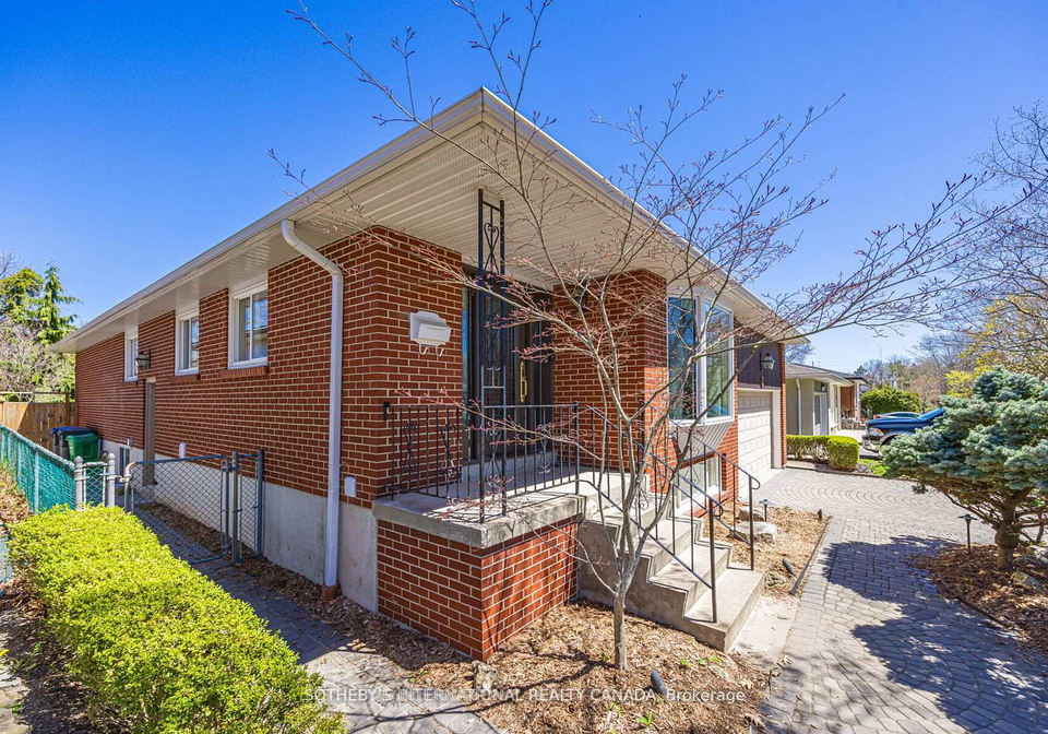 942-fletcher-valley-crescent-mississauga-ontario-w13104132