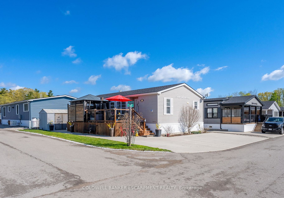 4449-milburough-line-burlington-ontario-w13104136