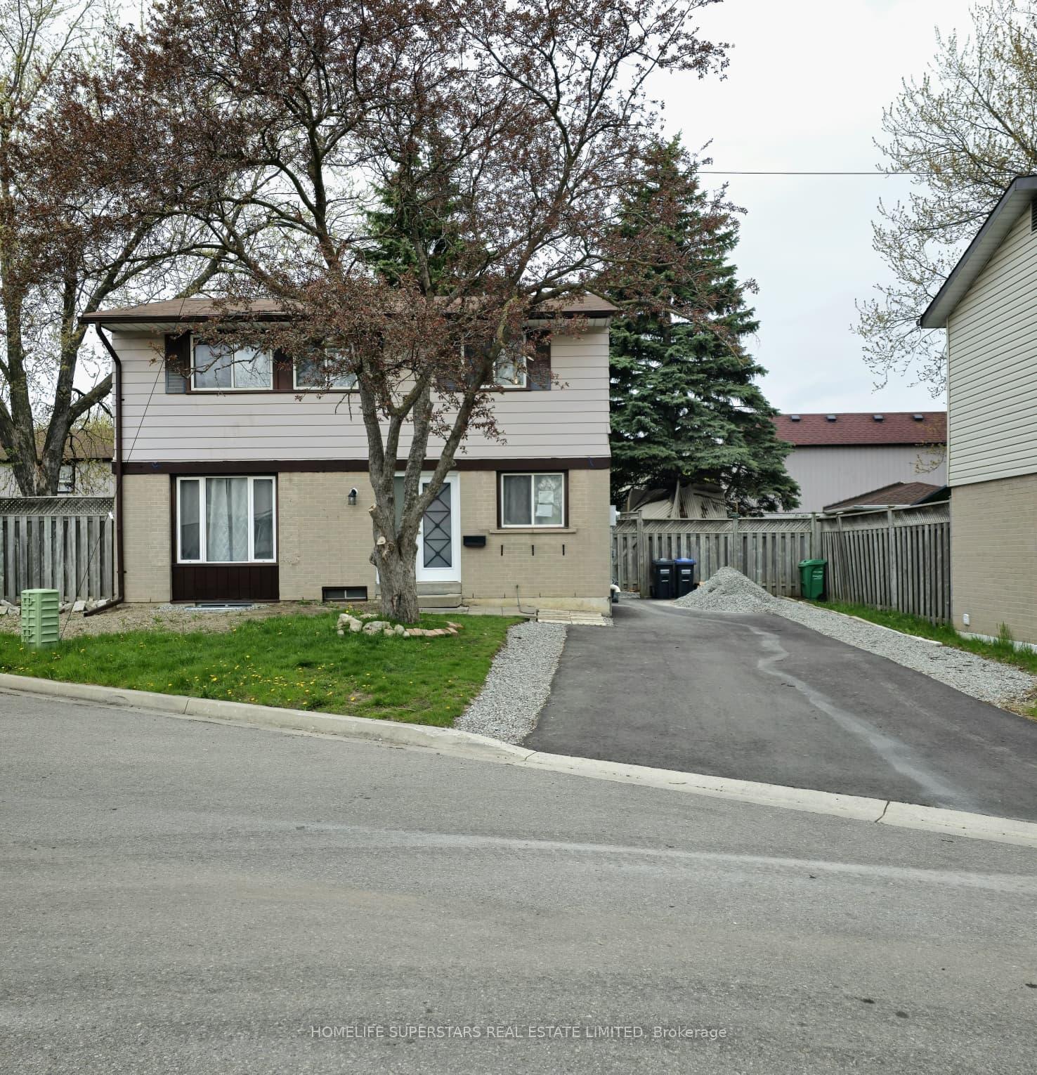 6-grove-park-square-brampton-ontario-w13104222