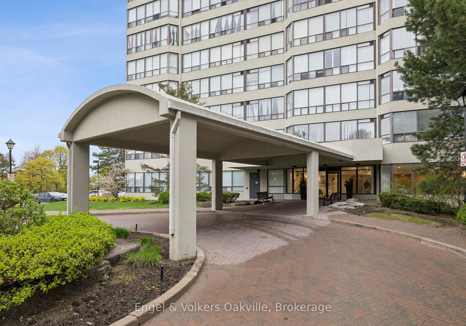 22-hanover-road-brampton-ontario-w13104262
