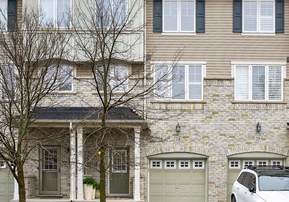2006-trawden-way-oakville-ontario-w13104314