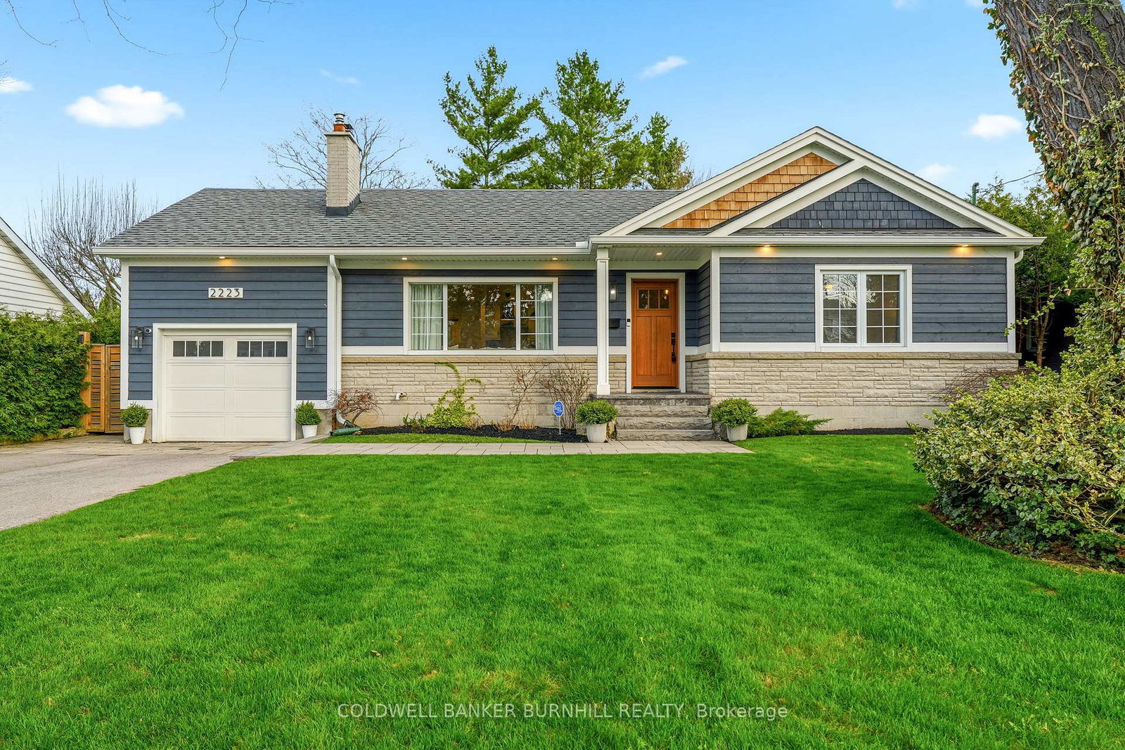 2223-deyncourt-drive-burlington-ontario-w13104444
