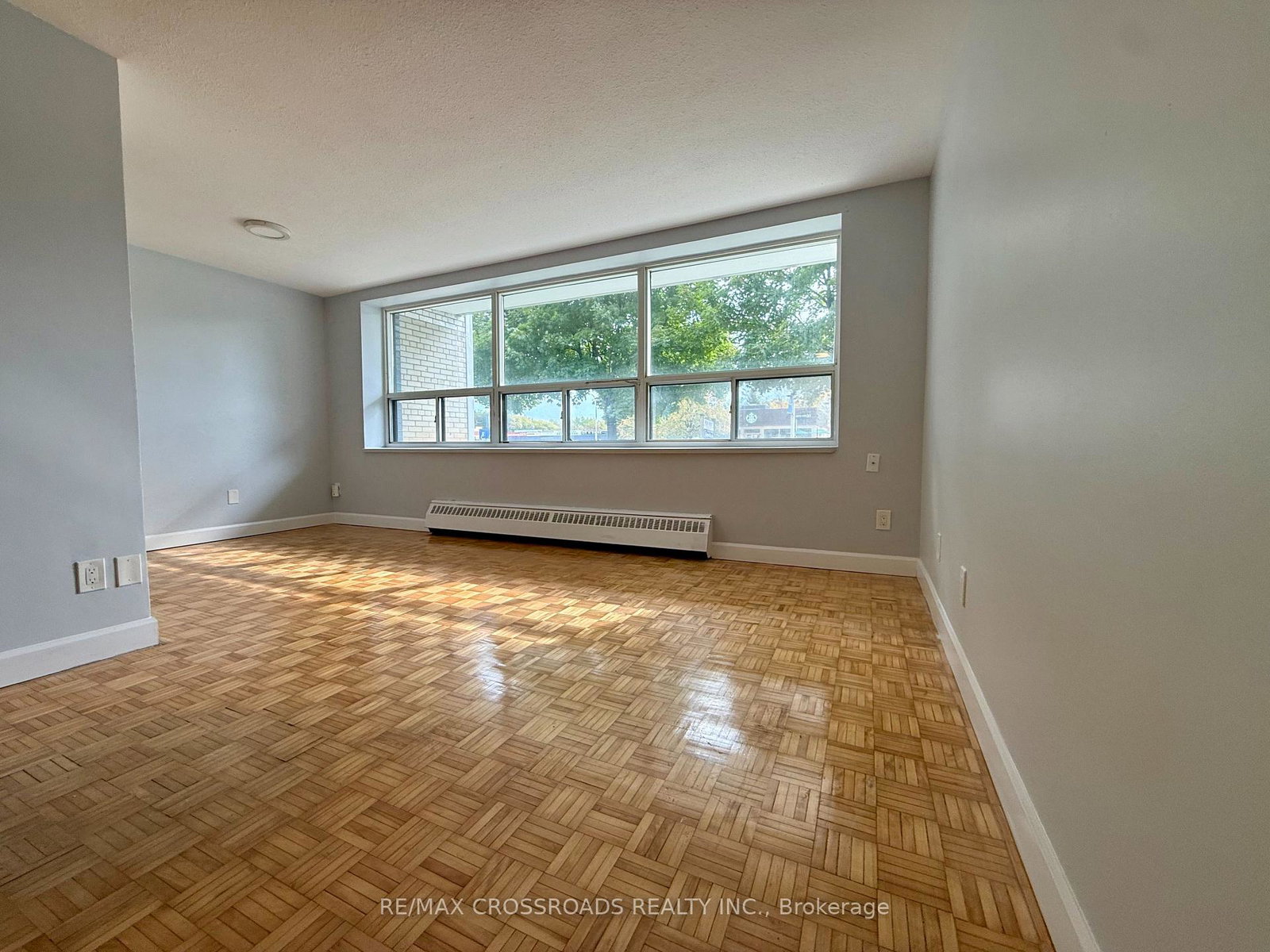 363-lakeshore-road-e-mississauga-ontario-w13104464