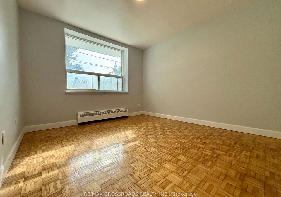 363-lakeshore-road-e-mississauga-ontario-w13104464