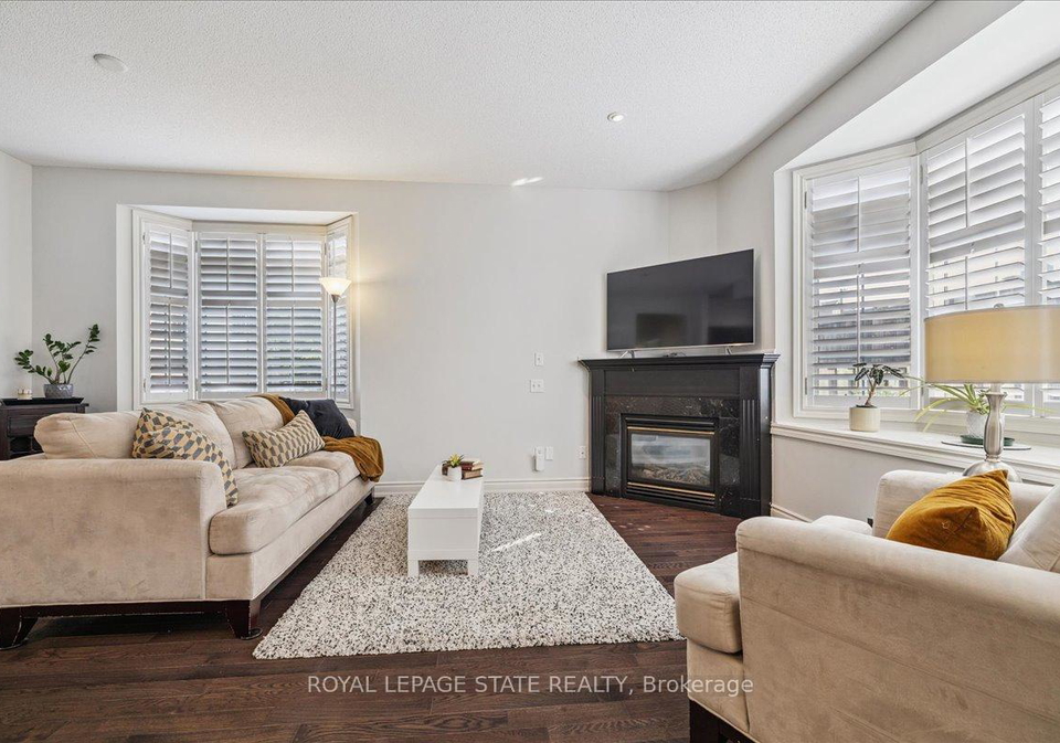 5080-fairview-street-burlington-ontario-w13104530